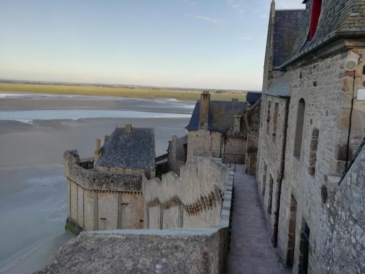 Mamoucafecouette Bed & Breakfast Roz sur Couesnon Bagian luar foto
